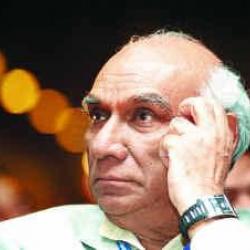 Yash Chopra's health improves